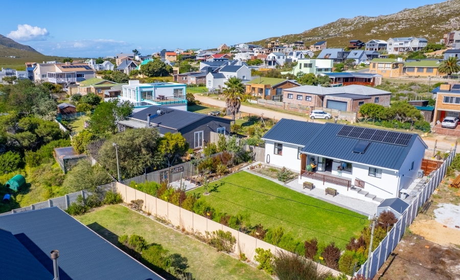 2 Bedroom Property for Sale in Pringle Bay Western Cape